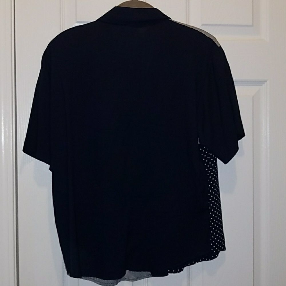Teddi navy white block pattern top Sz. PM - Picture 4 of 4